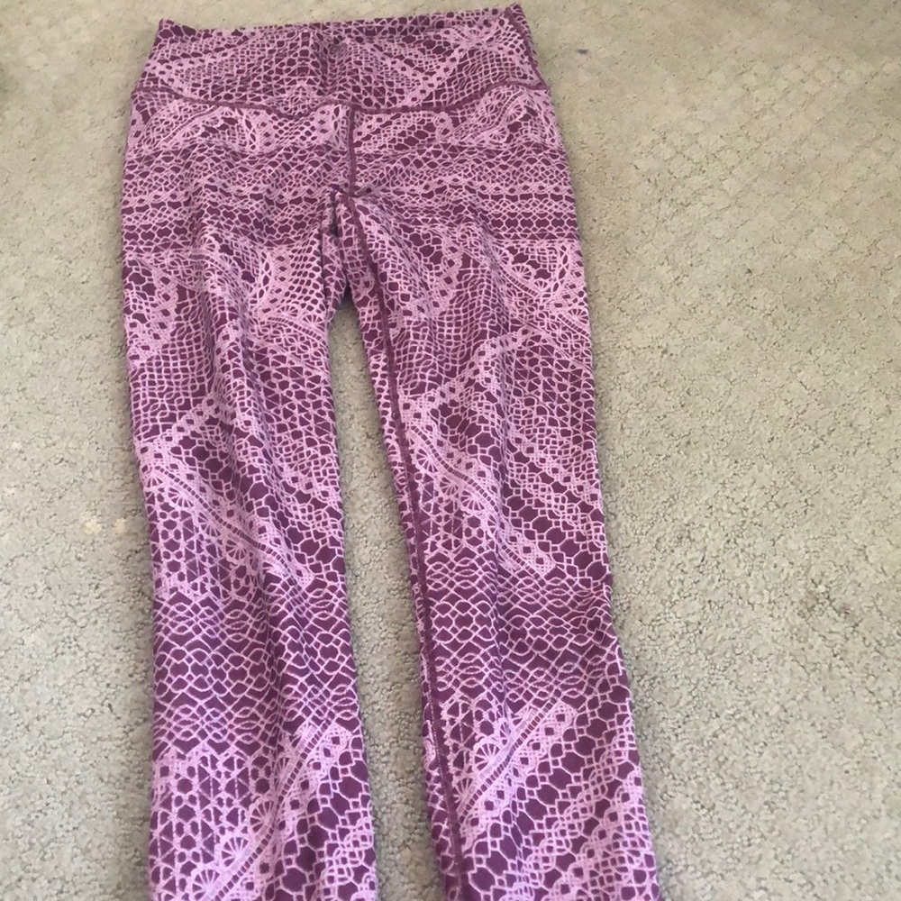 Kate Hudson pink leggings